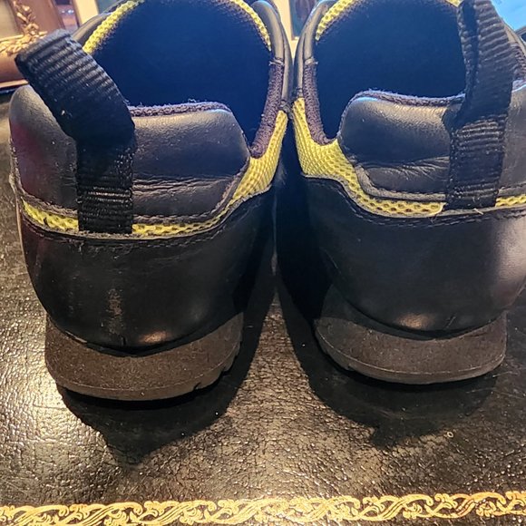 Armani boys trainers/ sneaker - Picture 11 of 16